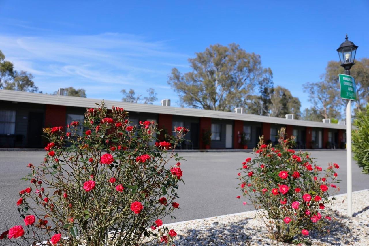 Seymour Motel Exterior photo