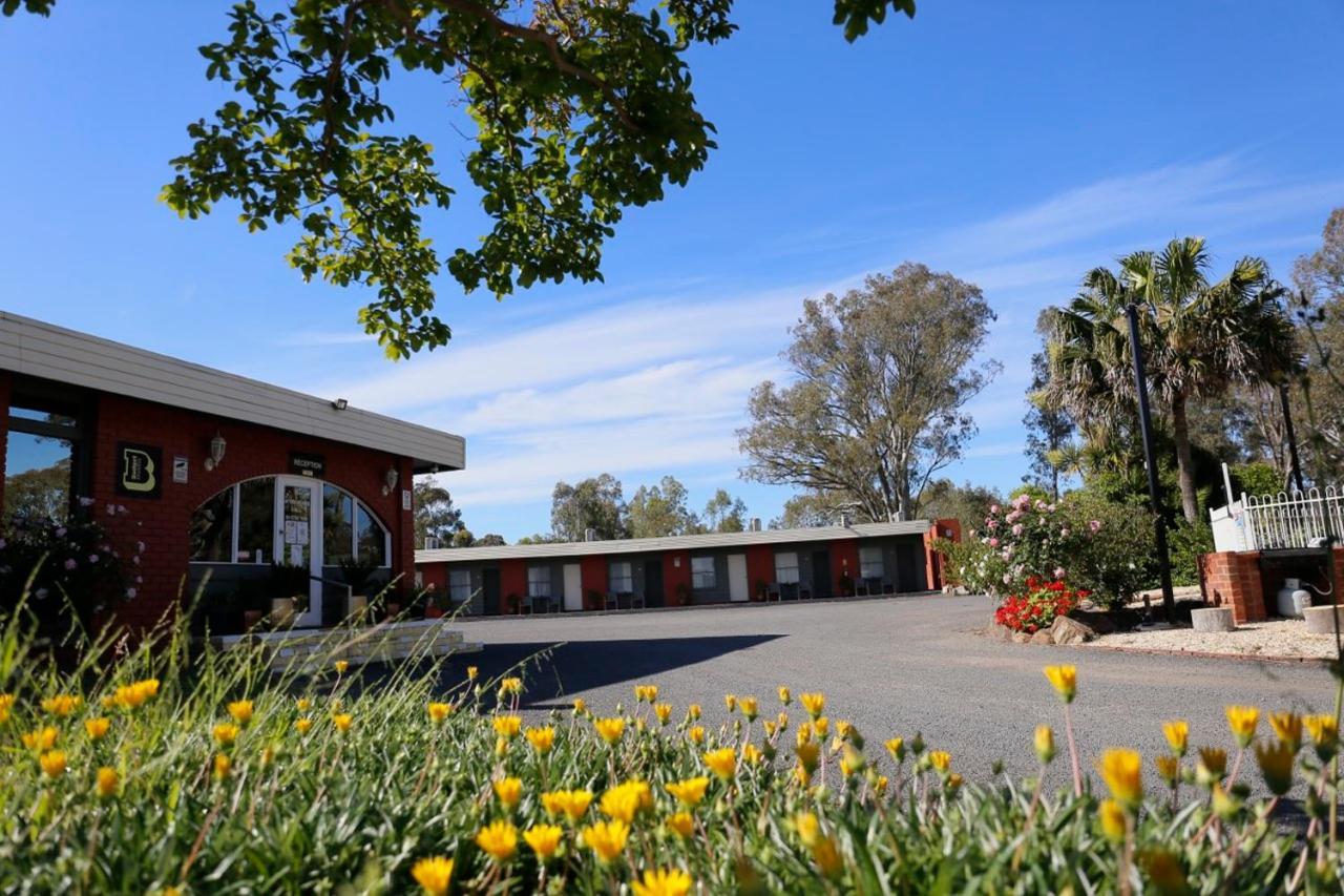 Seymour Motel Exterior photo