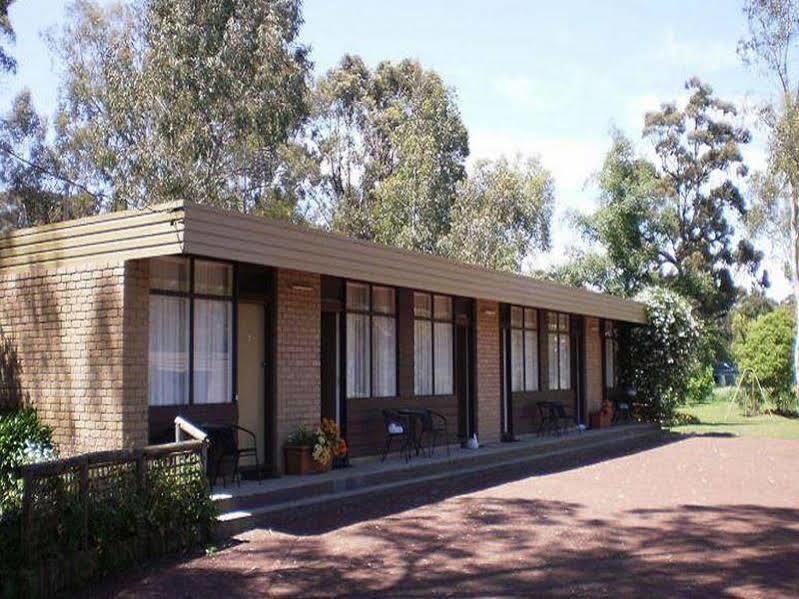 Seymour Motel Exterior photo